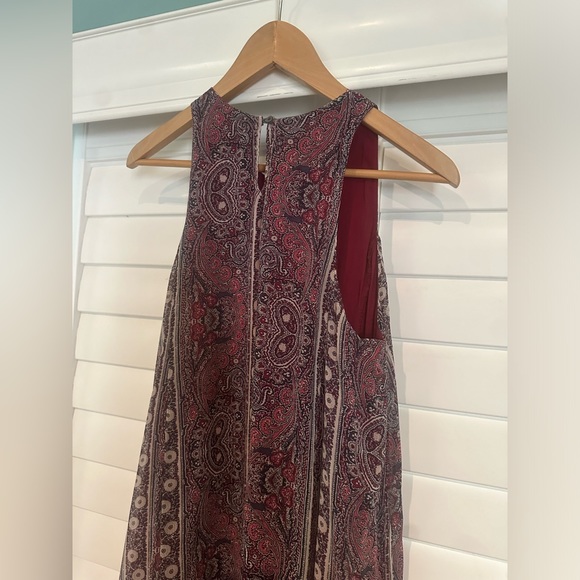 Abercrombie & Fitch Sleeveless Shift Dress Size Small Red and Navy Blue Paisley - Picture 4 of 11